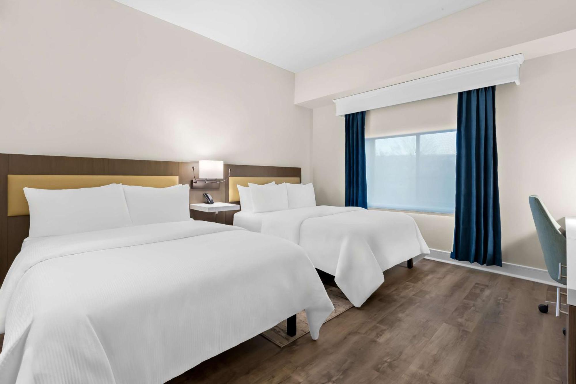 Latitude Suites Tinton Falls Eatontown - BW Premier Collection Exterior photo