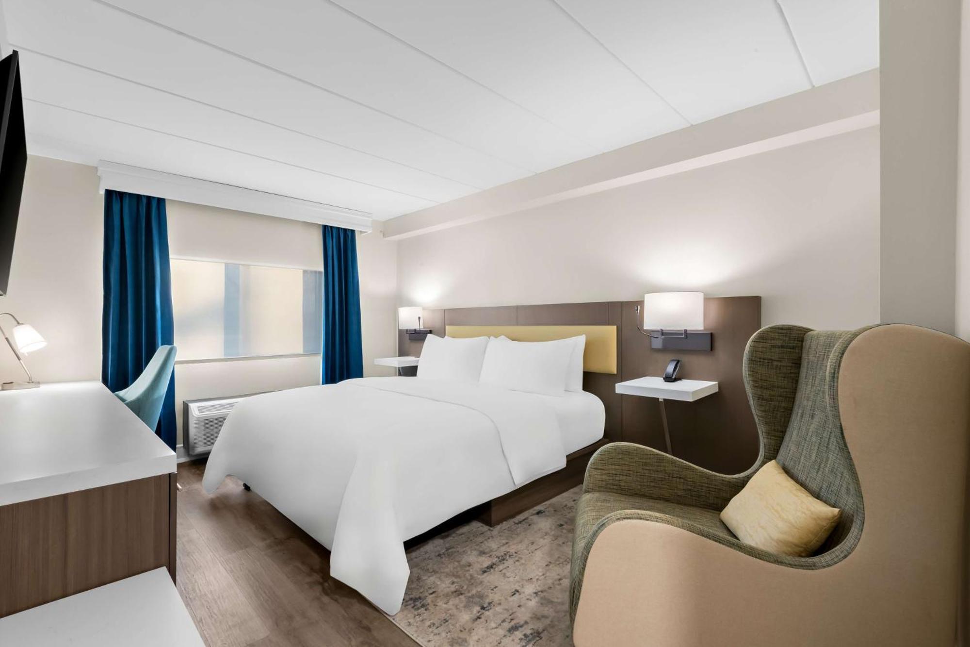 Latitude Suites Tinton Falls Eatontown - BW Premier Collection Exterior photo