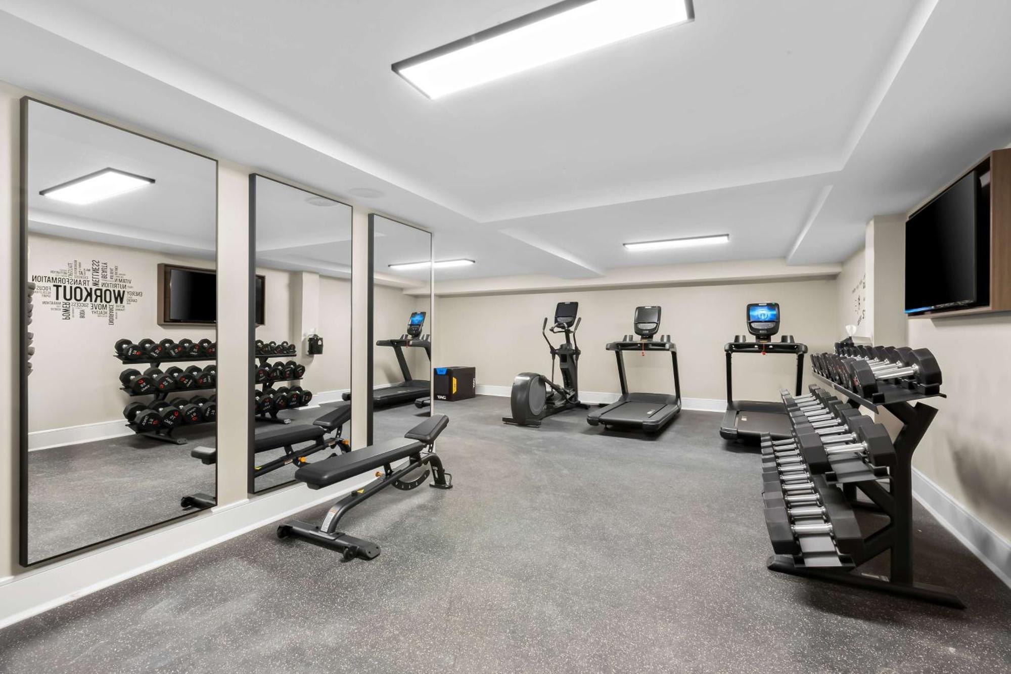 Latitude Suites Tinton Falls Eatontown - BW Premier Collection Exterior photo