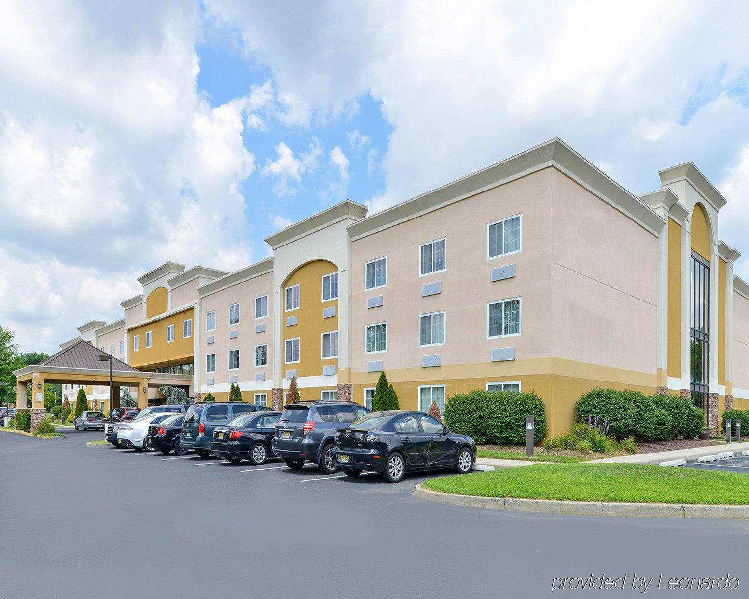 Latitude Suites Tinton Falls Eatontown - BW Premier Collection Exterior photo