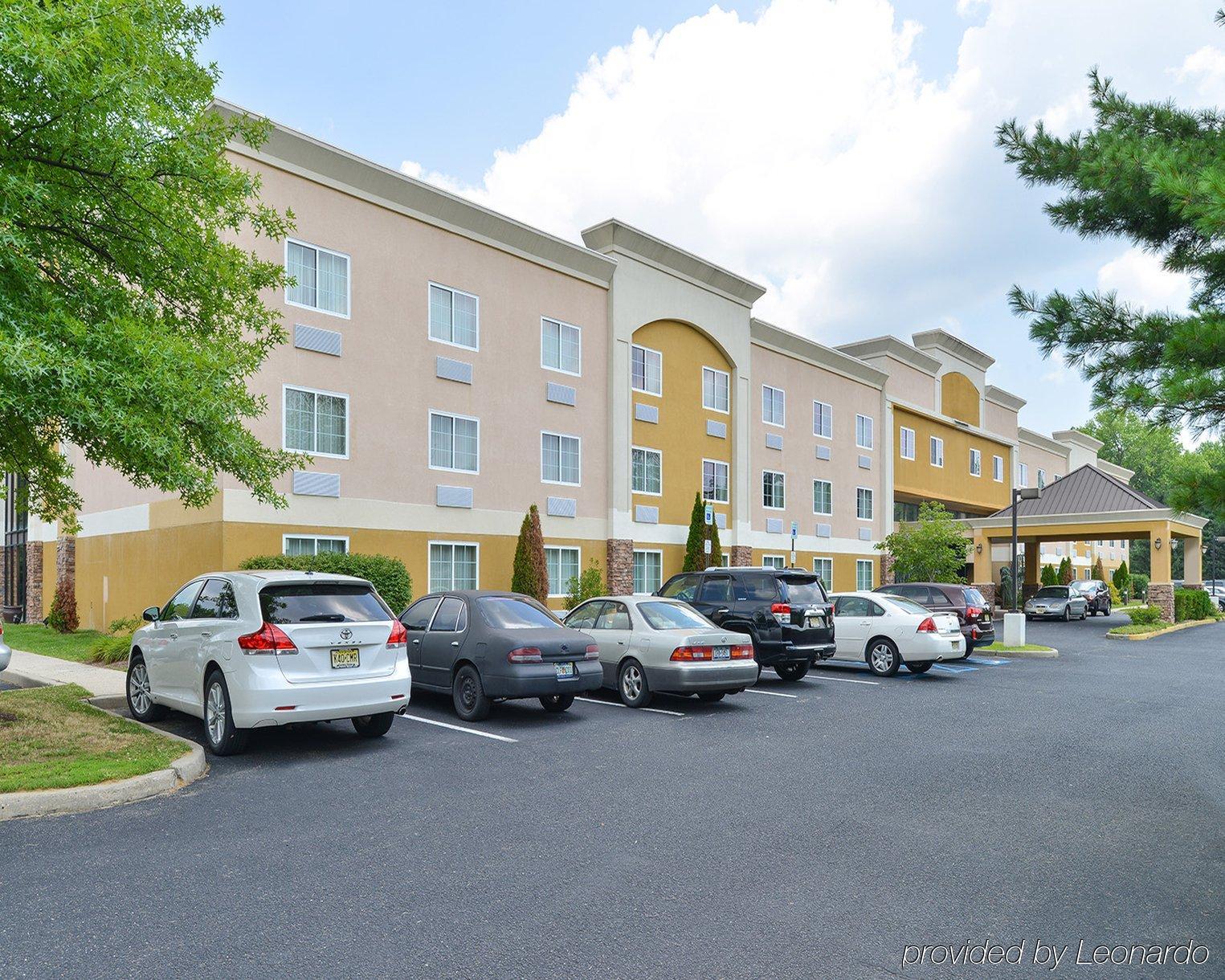 Latitude Suites Tinton Falls Eatontown - BW Premier Collection Exterior photo