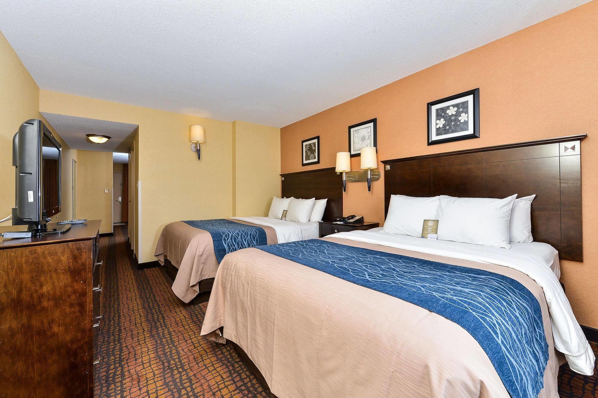 Latitude Suites Tinton Falls Eatontown - BW Premier Collection Exterior photo