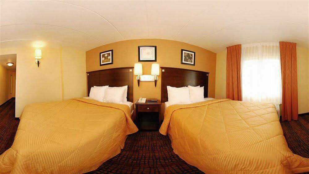 Latitude Suites Tinton Falls Eatontown - BW Premier Collection Exterior photo